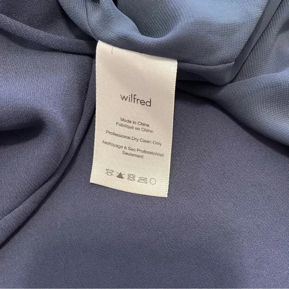 Aritzia‎ Wilfred Sabine Dress Faux-wrap  Mini Dress with pockets in Navy Sz XS - Picture 8 of 11